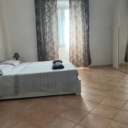 Loft La Conchiglia بيت ضيافة *