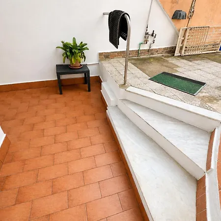 Loft La Conchiglia בית הארחה 2*